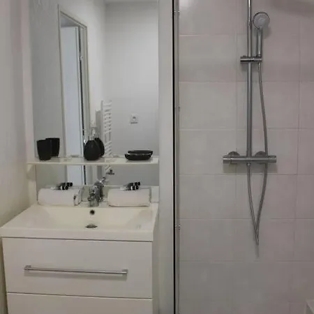 Апартаменты De Charme - Proche Centre-ville Et Gare Монпелье